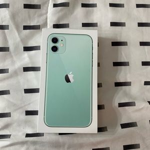 iPhone 11 turquoise